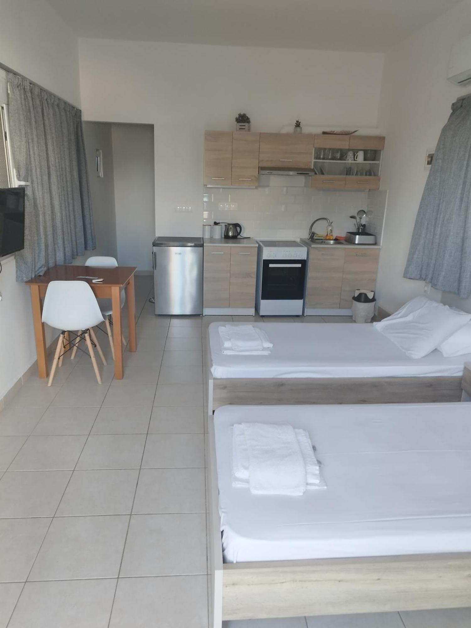 Soula Appartments Makriyialós Bilik gambar