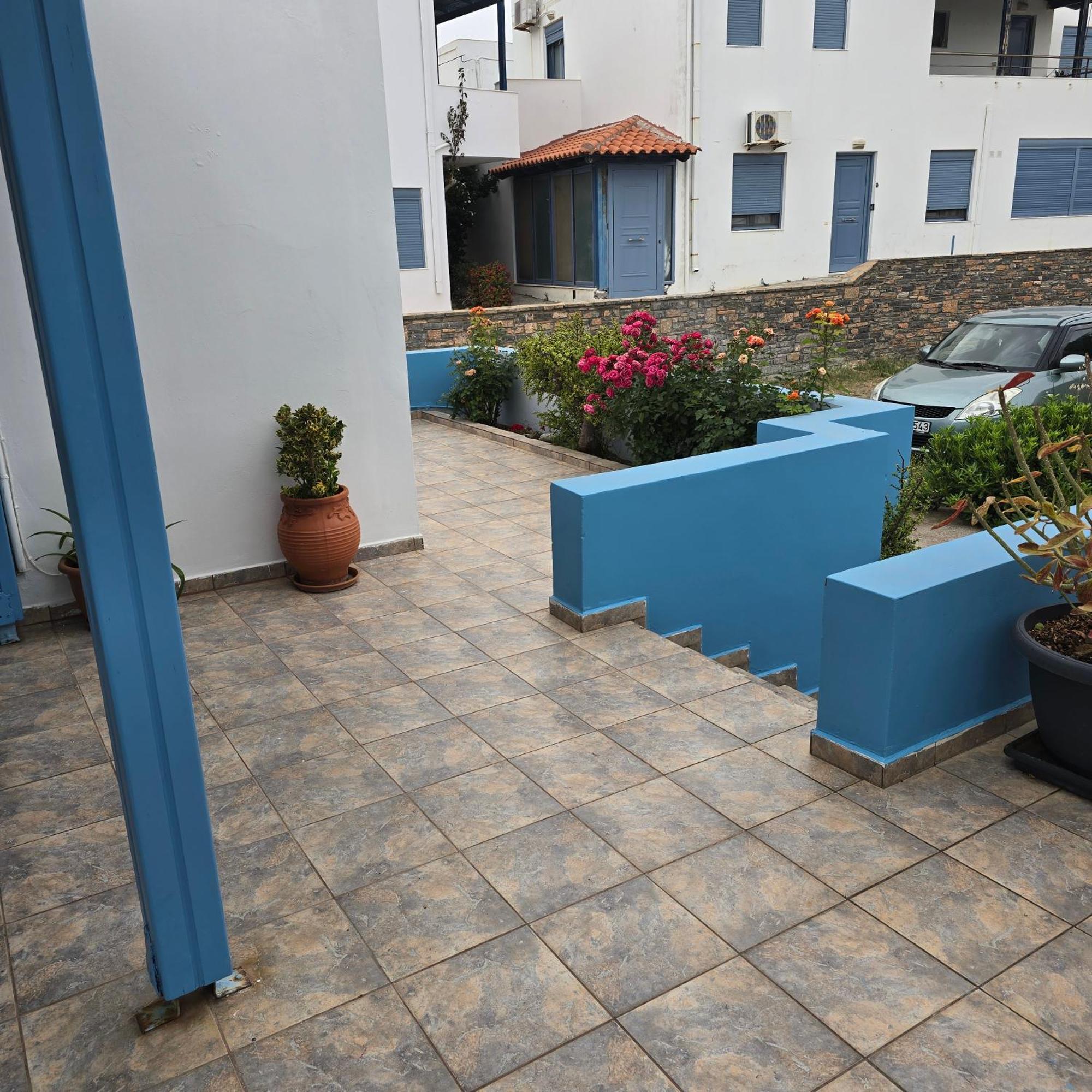 Soula Appartments Makriyialós Bilik gambar